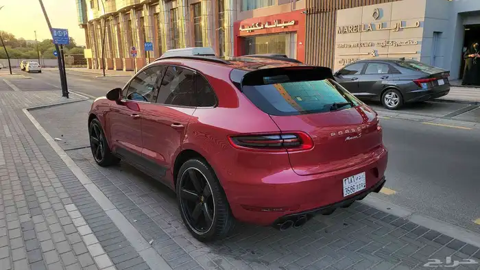 Porsche Macan 2015 0