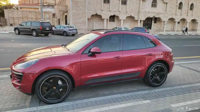 Porsche Macan 2015 1
