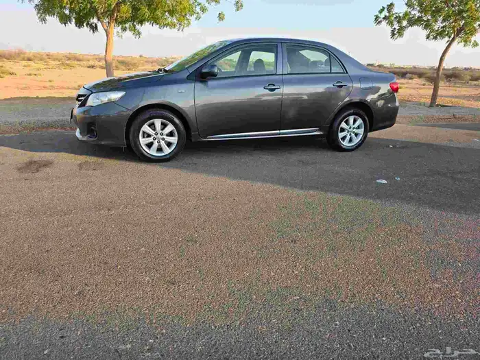 كرولا 2012 نص فل 8