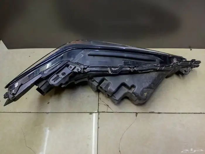 شمعه يسار ES350 ثلاث عدسات ( 2019 - 2024 ) 2