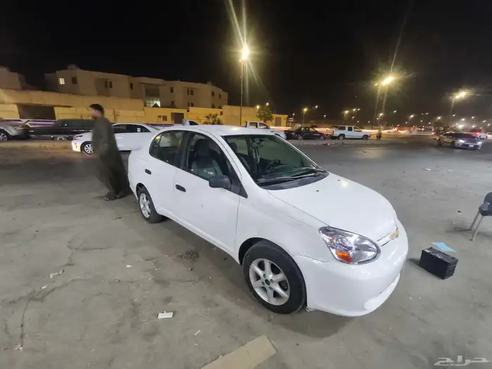 تويوتا يارس ايكو 2005 قير عادي للبيع 1