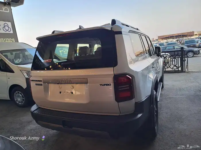 تويوتا برادو TXL2ديزل وبنزين موديل 2025 3