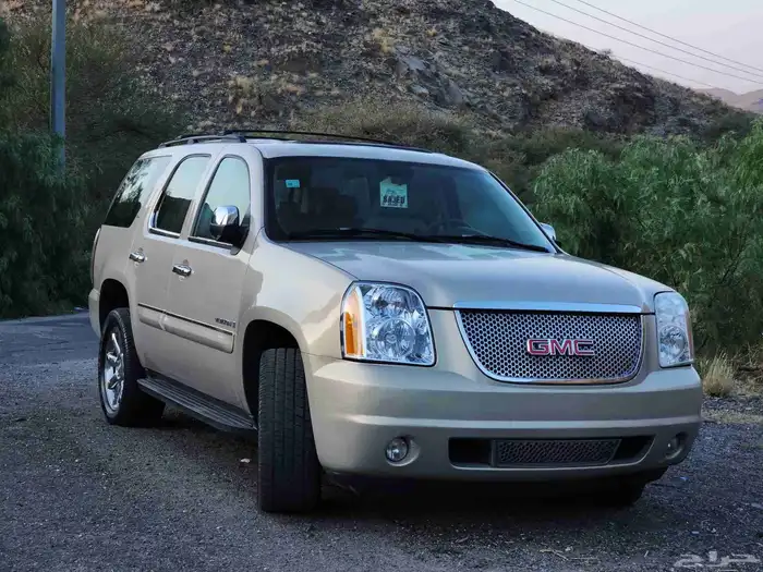 يوكن 2008 قصير فل كامل نظيف جدا وبحالة الوكالة (مستخدم واحد) 16