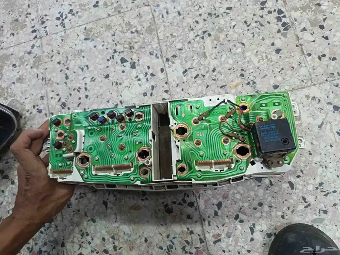 قطع غيار السيارات 3