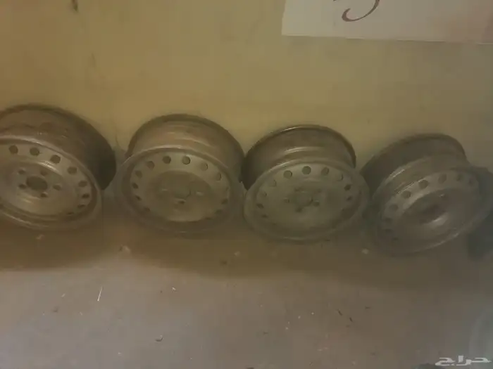 جنطين مرسيدس مبرز 7 انش الهايلوكس بلد 12 وكفر كوري مقاس 19 7