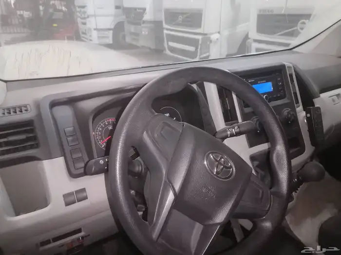 باصات موديل 2019 مجهزه للمستشفيات من وزاره الصحه 1