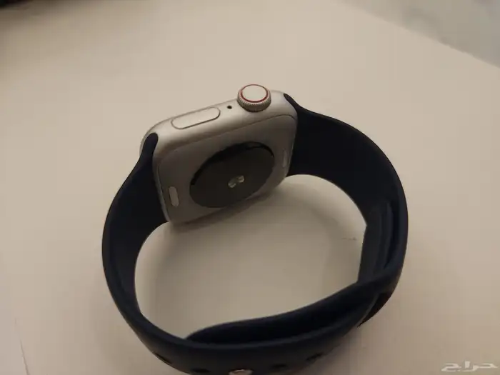 ابل واتش الجيل العاشر تدعم المكالمات 5