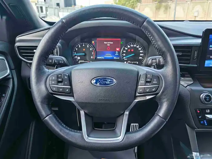 فورد اكسبلورر ليميتد فل اوبشن موديل 2020 م وارد كوريا 26