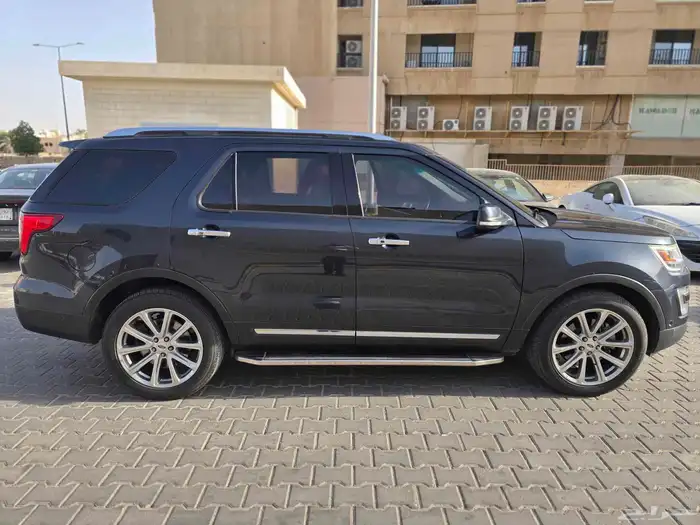 فورد اكسبلورر 2017 25