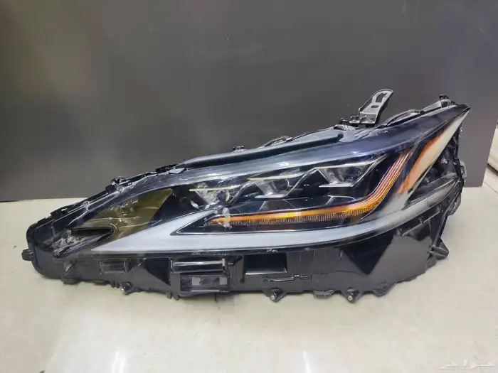 شمعه يسار ES350 ثلاث عدسات ( 2019 - 2024 ) 0