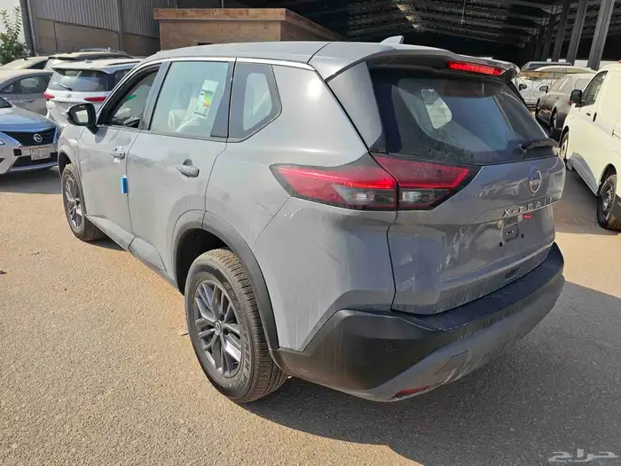 نيسان اكستريل 2025 5مقاعد اقل سعر بالمملكة 3