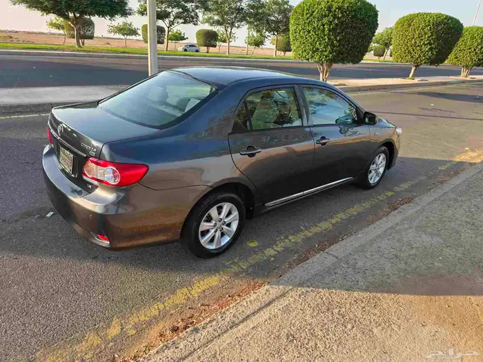 كرولا 2012 نص فل 5