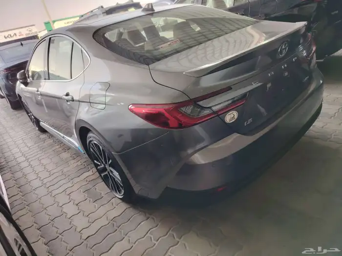 تويوتا كامري LE هايبرد 2025 تيتانيوم سعودي 4