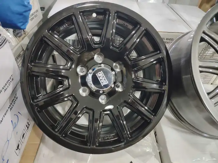 جنوط جمس كويتي مقاس 17 مع كفرات حجري 5