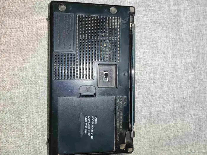 راديو Panasonic أصلي قديم 1