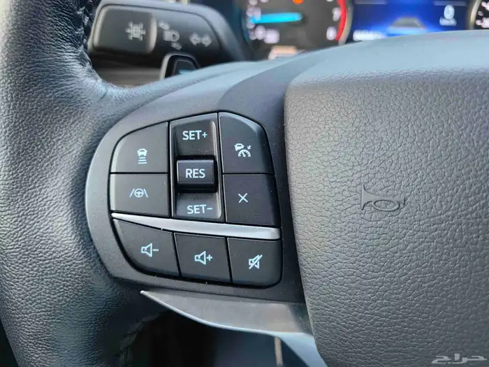 فورد اكسبلورر ليميتد فل اوبشن موديل 2020 م وارد كوريا 35