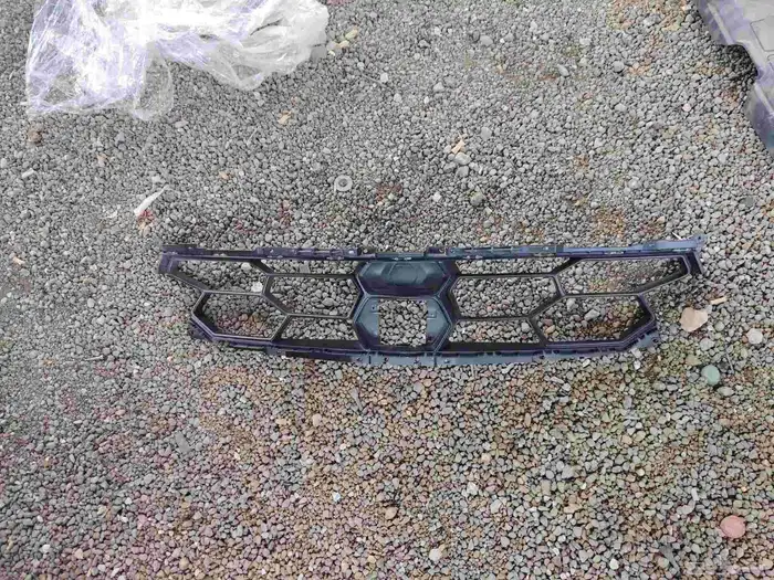 شبك صدام لامبور جيني اوروس موديل 2021 1