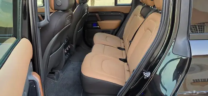 ديفندر P400 2022 HSE 19