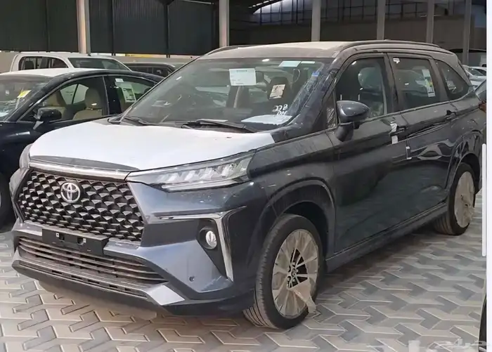 تويوتا فيلوز 2025 8