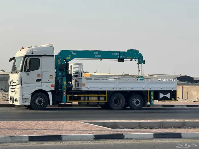 BOOM TRUCK 10TON FOR RENT 2