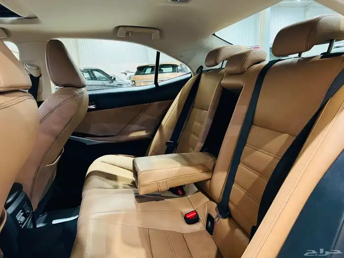 لكزس lS 350 2016 سعودي نظيف جدا 9