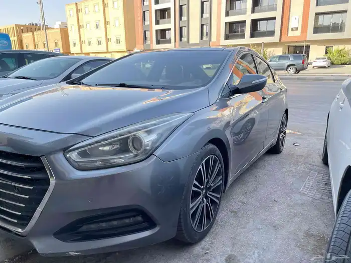 سيارة هواندي سيدان i40 فل كامل 1