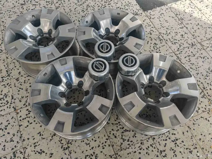 جنوط فتك مقاس 17 اصلي 0