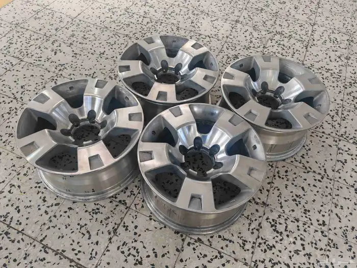 جنوط فتك مقاس 17 اصلي 3