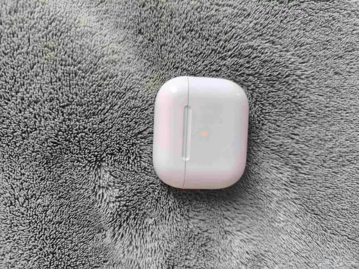 AirPods 3 Brand New Slightly Used 7