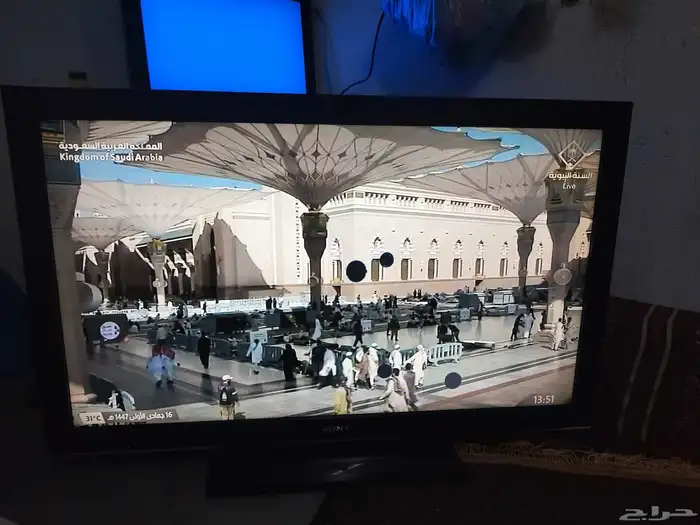 شاشه 44 بوصه 0