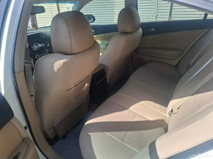 نيسان ماكسيما 2010 فل كامل 8