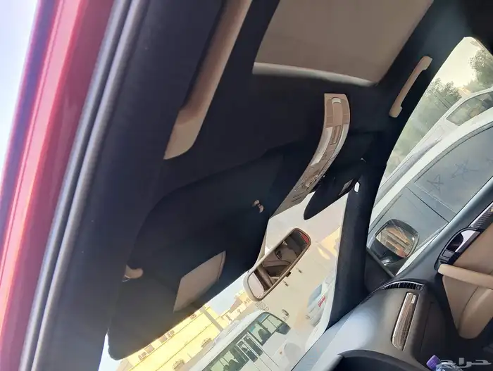 تغيير الداخلية لسيارة أودي سقف شموا أسود مع خياط طارة لونين 11