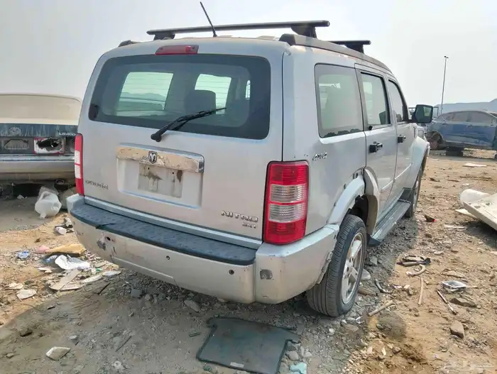 سياره دودج نايترو موديل 2009 3