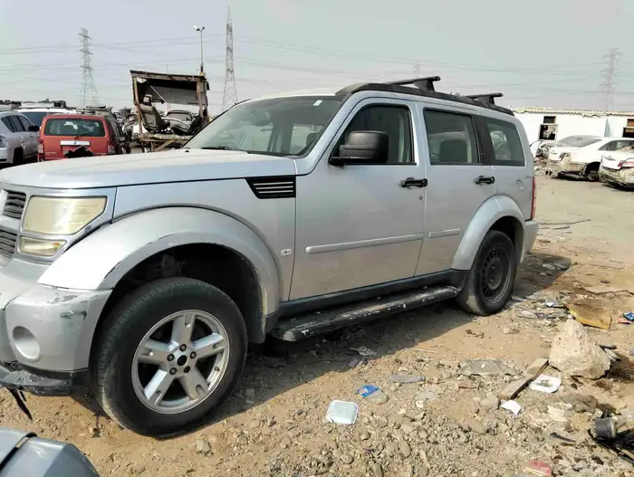 سياره دودج نايترو موديل 2009 1