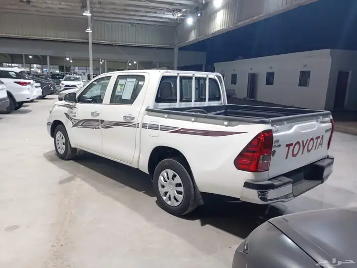 متوفر تويوتا هايلكس غمارتين ديزل بدون دبل موديل 2025 2