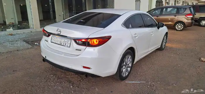 مازدا 6 2014 أتوماتك بودي وكالة نضيفة 3