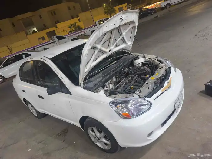 تويوتا يارس ايكو 2005 قير عادي للبيع 2