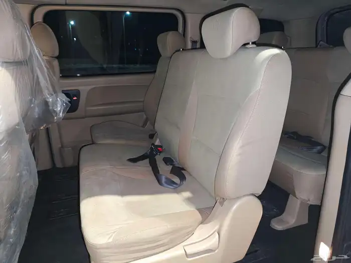 هونداي 2012 H1 15