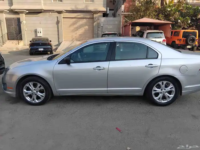 فورد فيوجن 2012 19