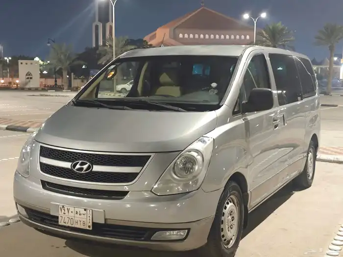 هونداي 2012 H1 10