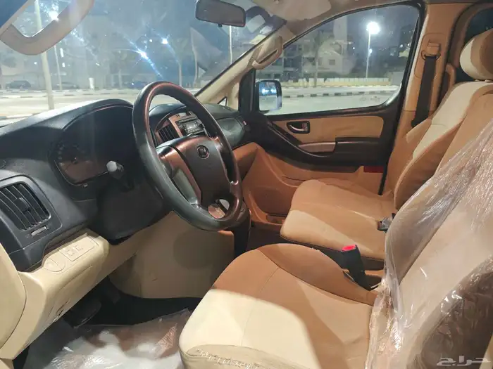 هونداي 2012 H1 12