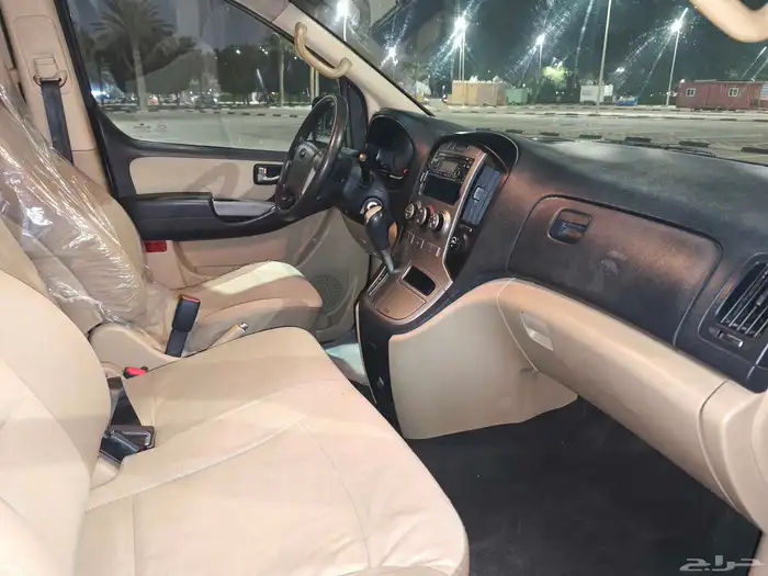 هونداي 2012 H1 22