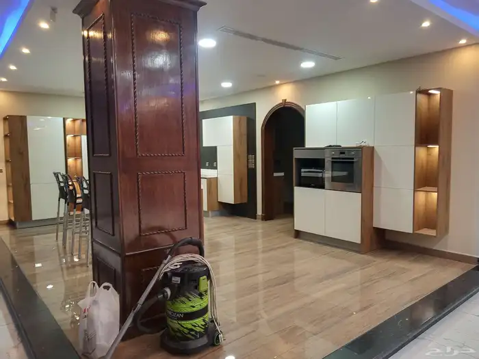 فيلا للبيع زاويه 965 متر 8