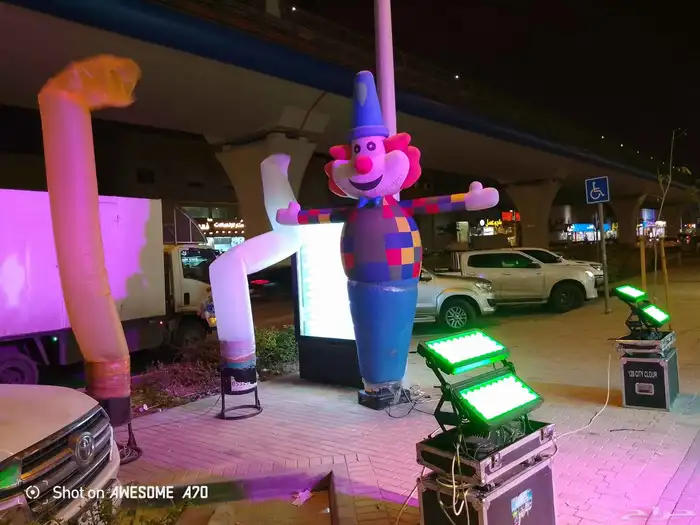 تجهيز حفل افتتاح كشافات اضاءات جسر بوابه بالونات نفيخات 6