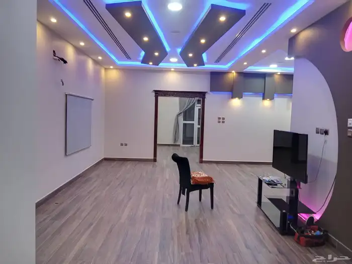 فيلا للبيع زاويه 965 متر 15