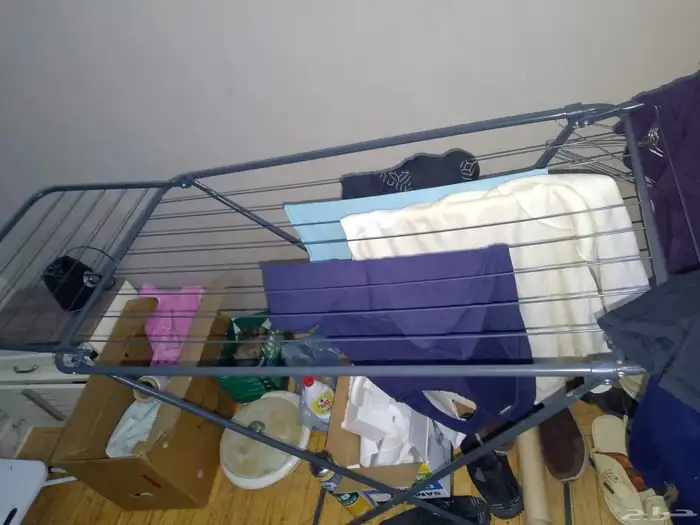 كاويه ملابس مع طاوله كي ومنشر غسيل كلهم بحاله جيده جدا 1
