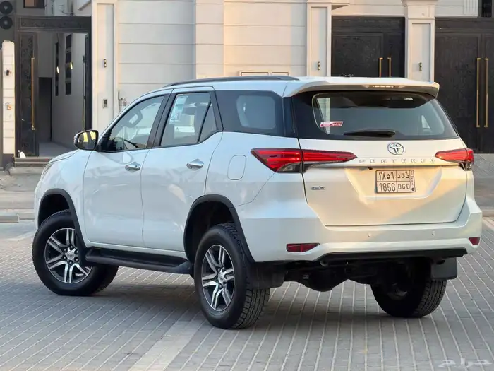 فورتشنر 2022 ديزل دبل 6