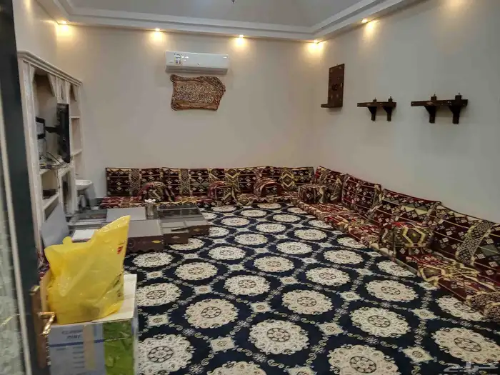 فيلا للبيع زاويه 965 متر 26