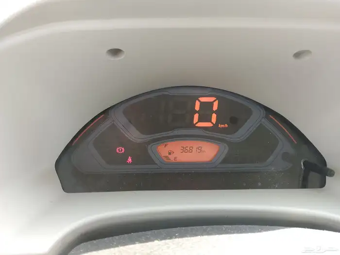 سيارة فان سوزوكي 7