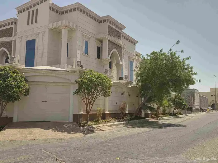 فيلا للبيع زاويه 965 متر 2